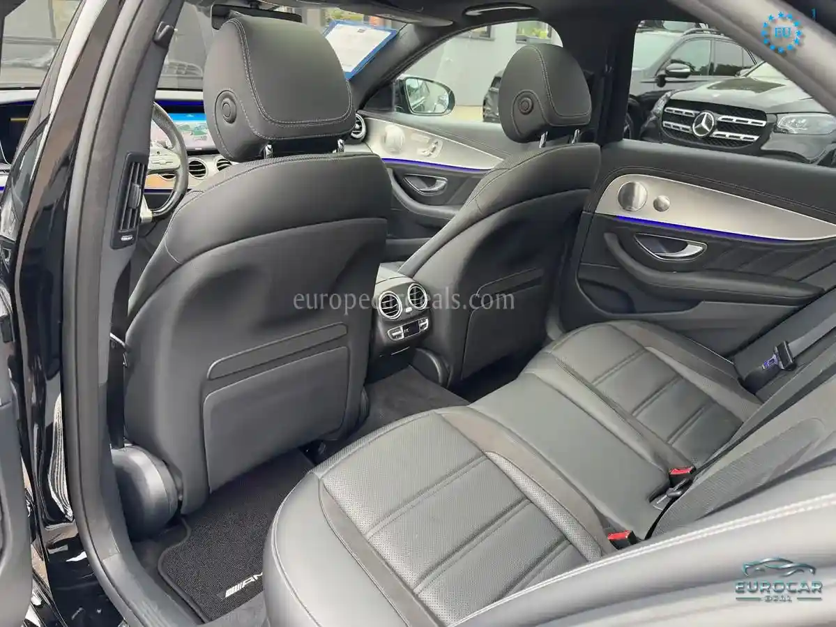 Mercedes-Benz E 63 AMG
