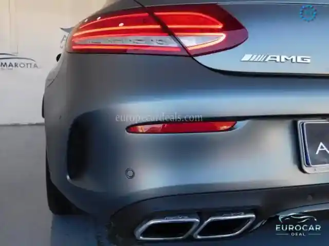 Mercedes-Benz C 63 AMG