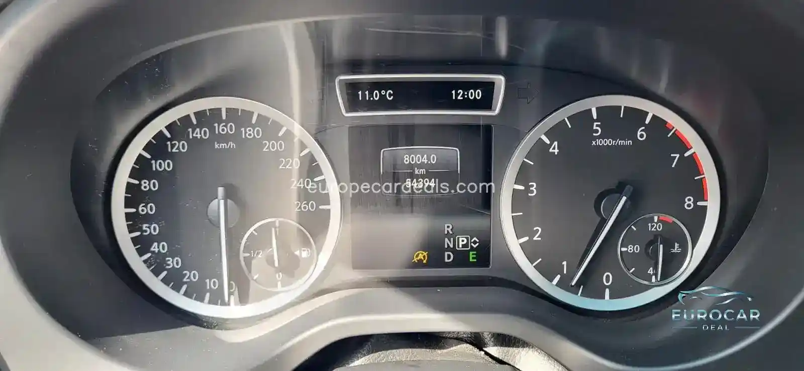 Infiniti Q30