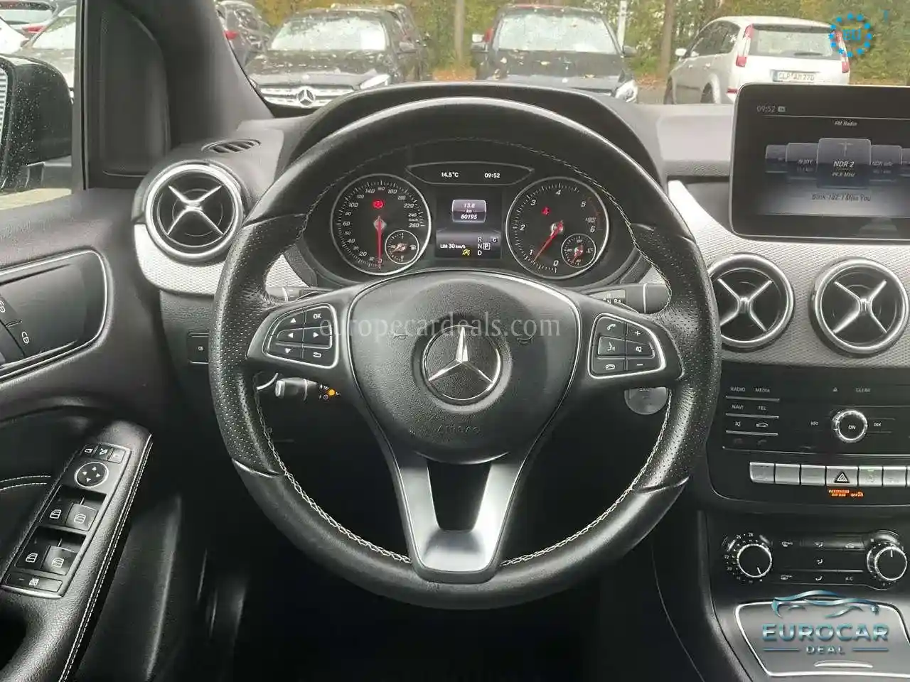 Mercedes-Benz B 200