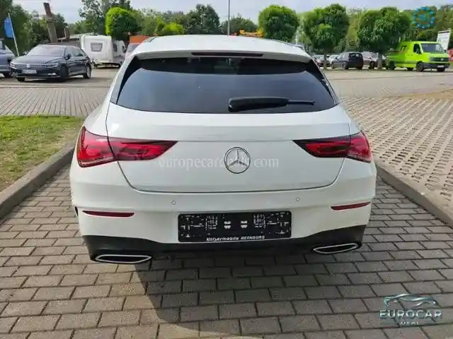 Mercedes-Benz CLA 200 Shooting Brake