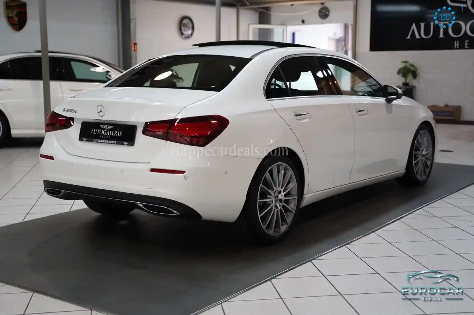 Mercedes-Benz A 200
