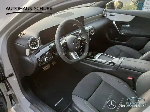 Mercedes-Benz A 220