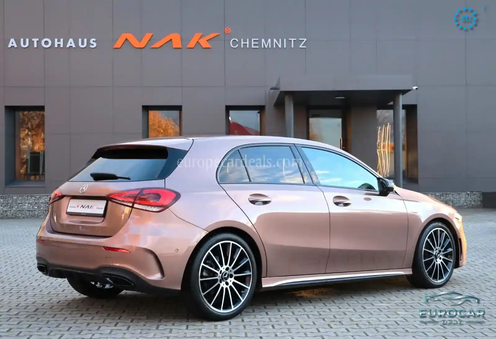 Mercedes-Benz A 220