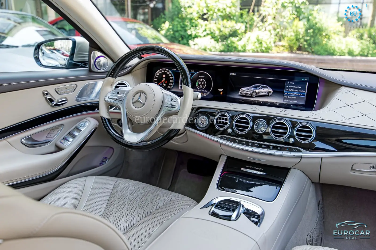Mercedes-Benz S 560