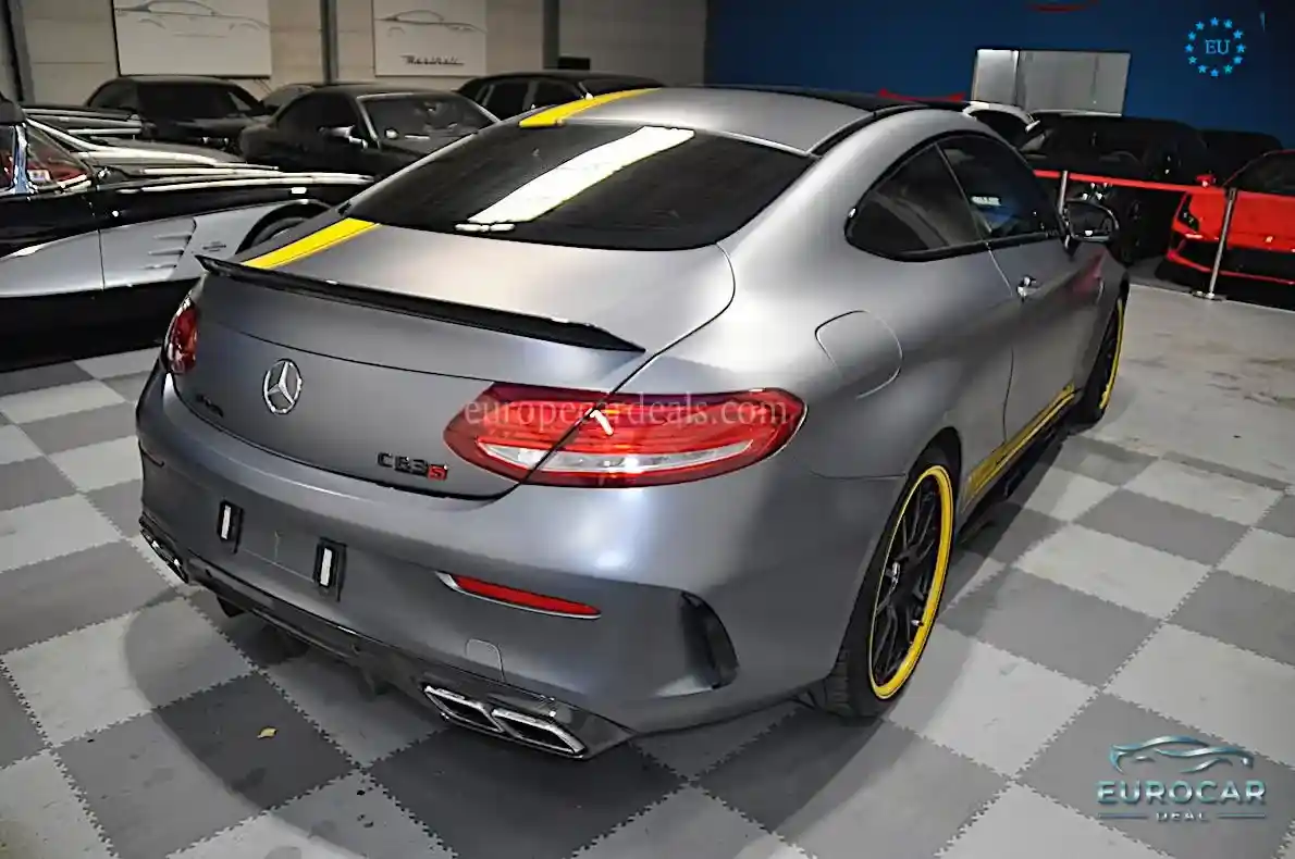 Mercedes-Benz C 63 AMG