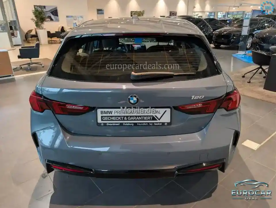 BMW 120
