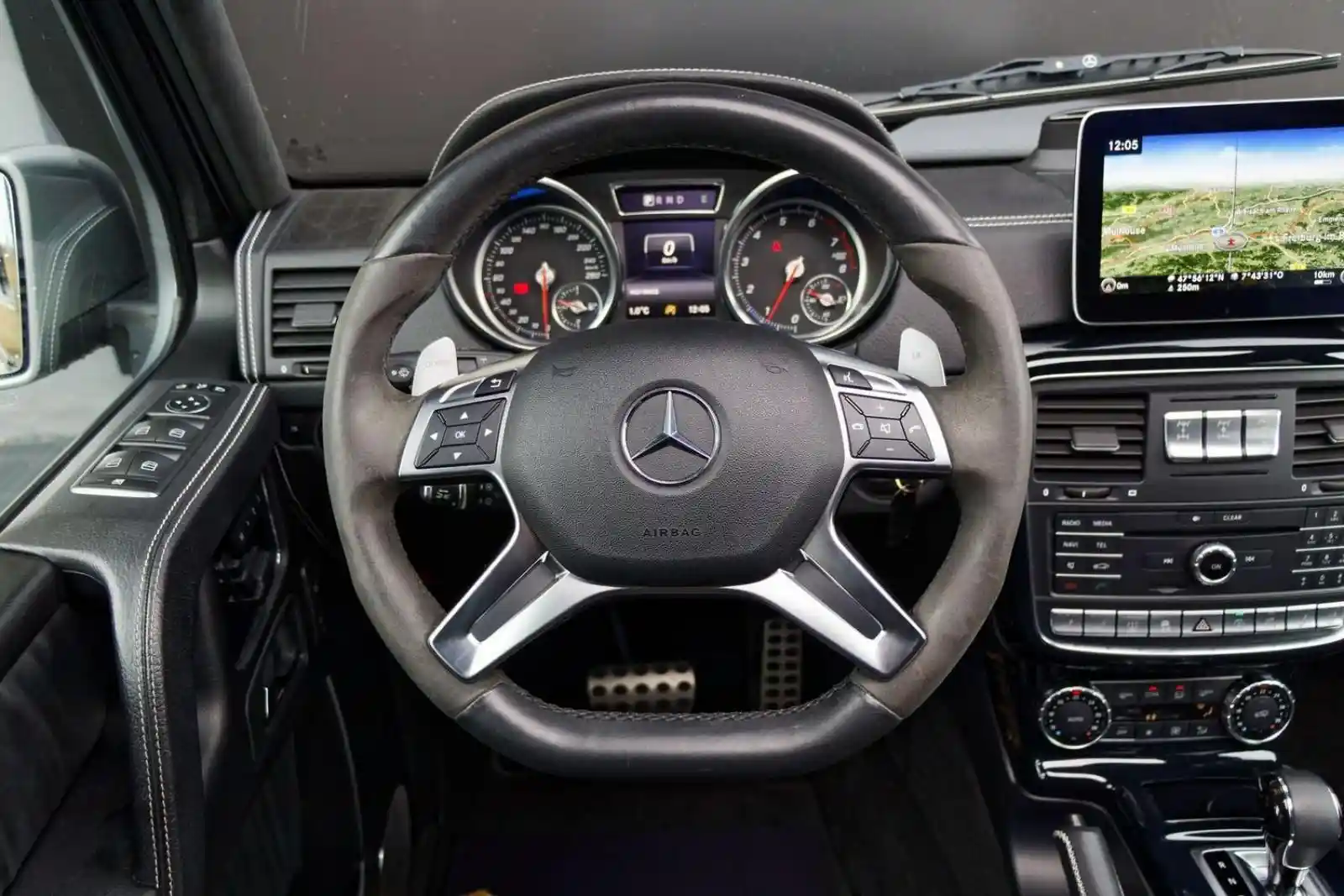 Mercedes-Benz G 500