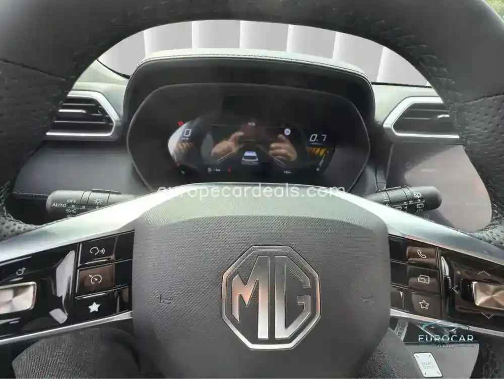 MG ZS