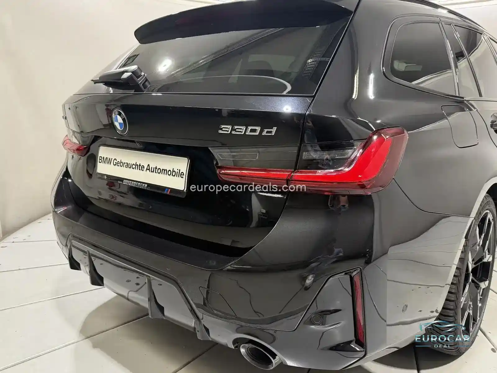 BMW 330