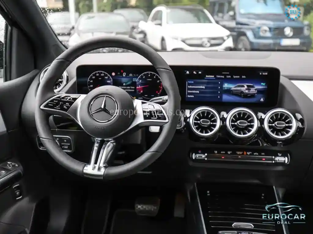 Mercedes-Benz B 180