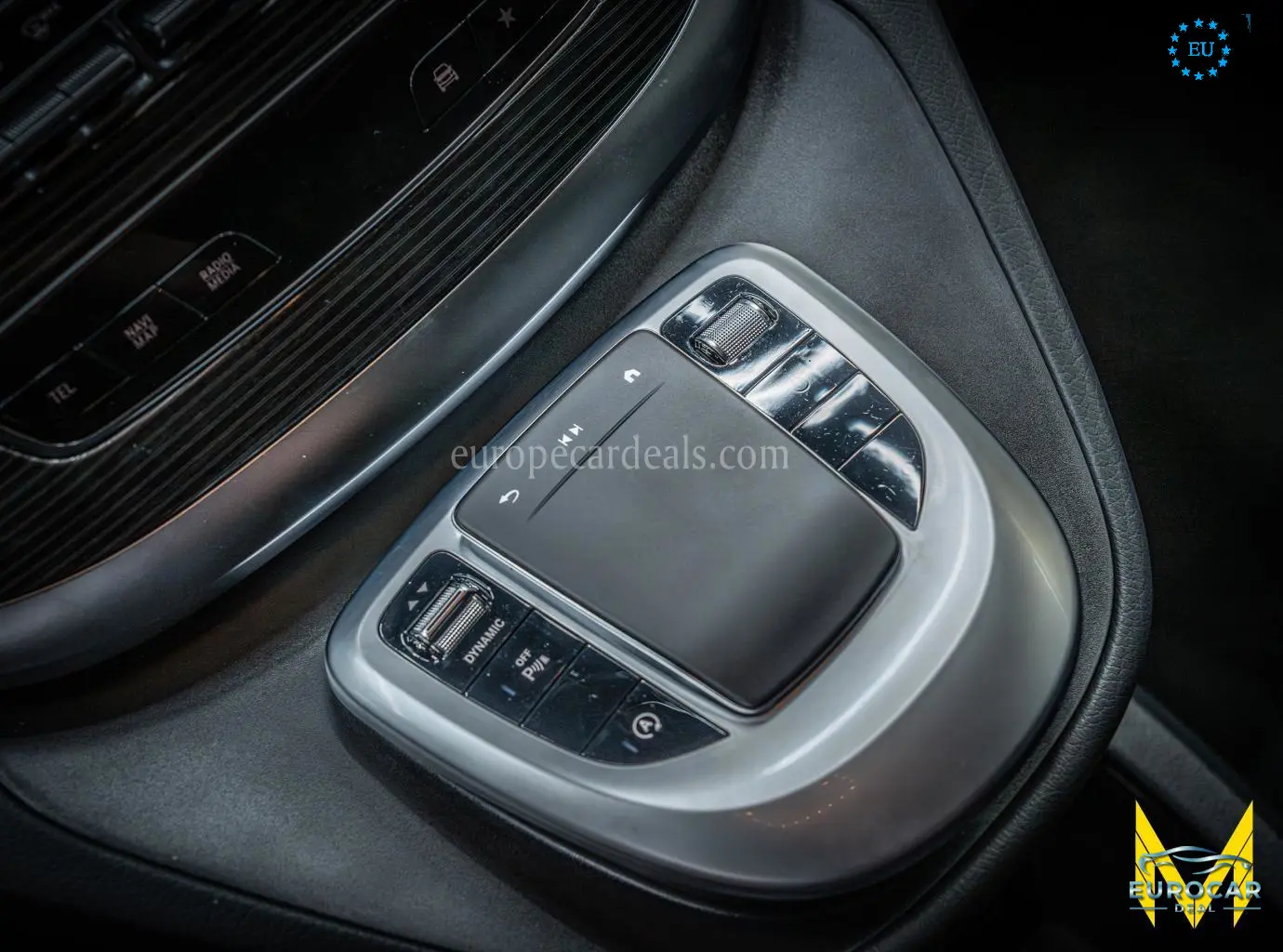 Mercedes-Benz V 220