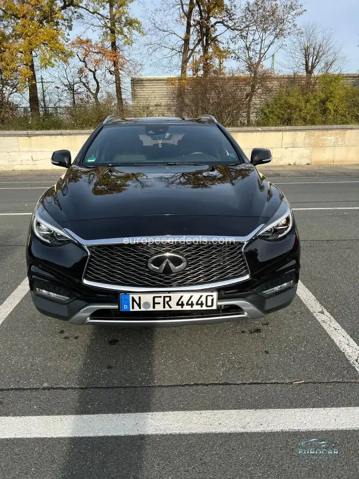 Infiniti QX30