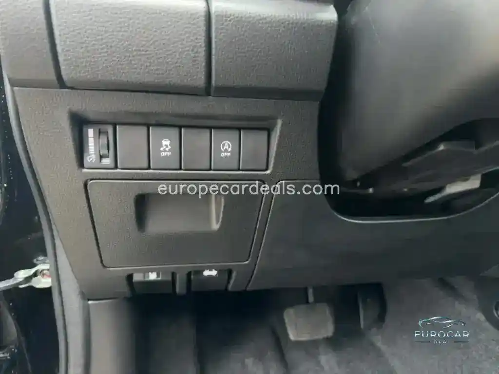 V-CROSS DoubleCab 4WD Automatik/Winter/AHK