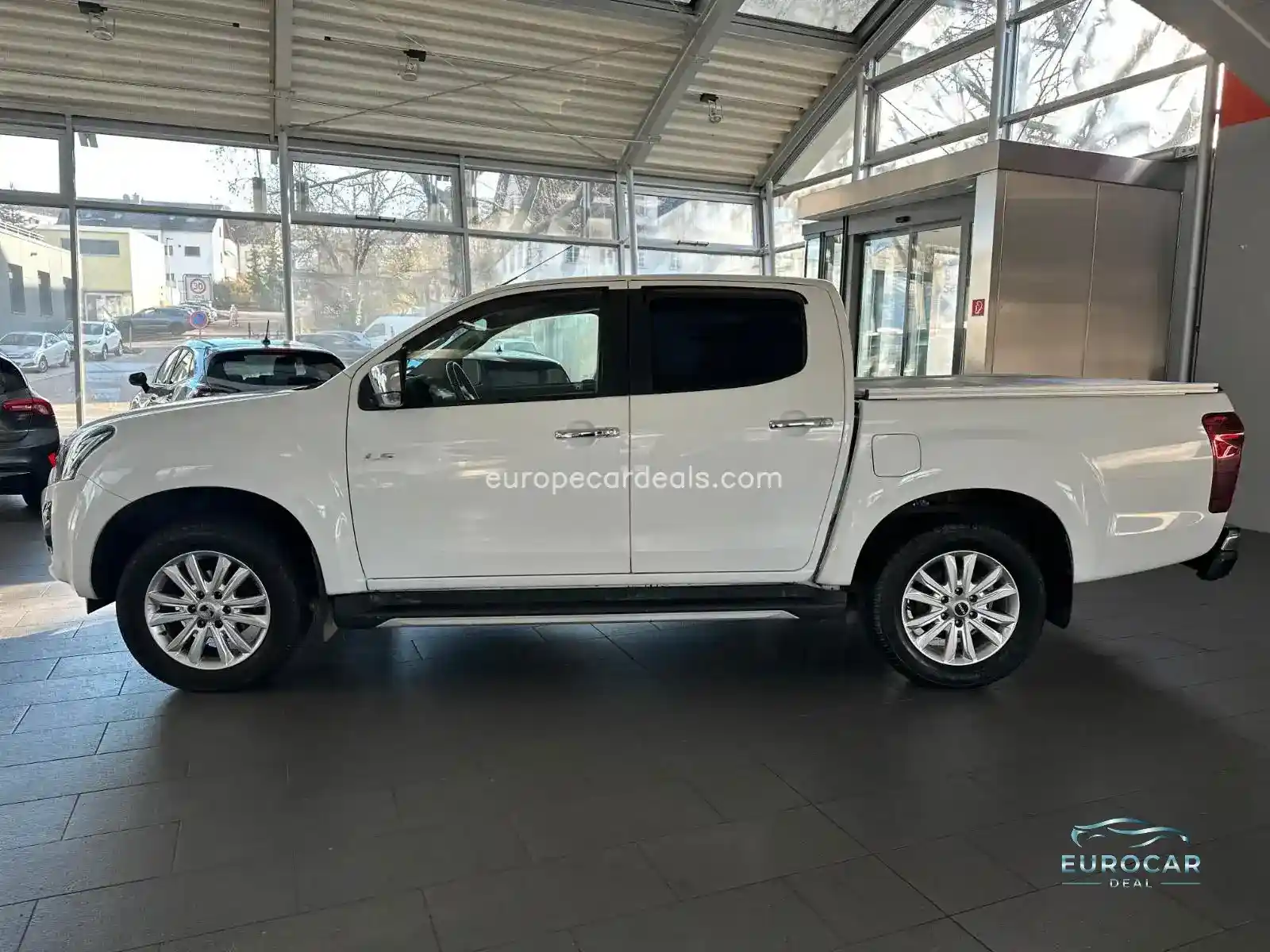 Double Cab 4WD LS AUTOMATIK KAMERA AHK