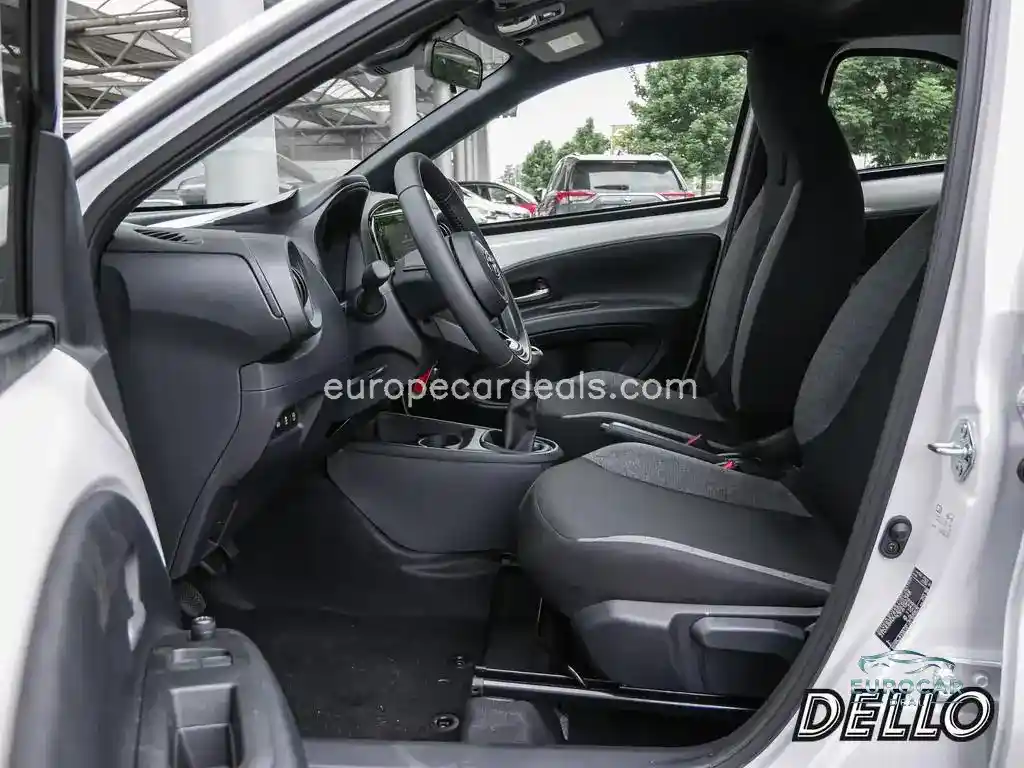 Toyota Aygo (X)
