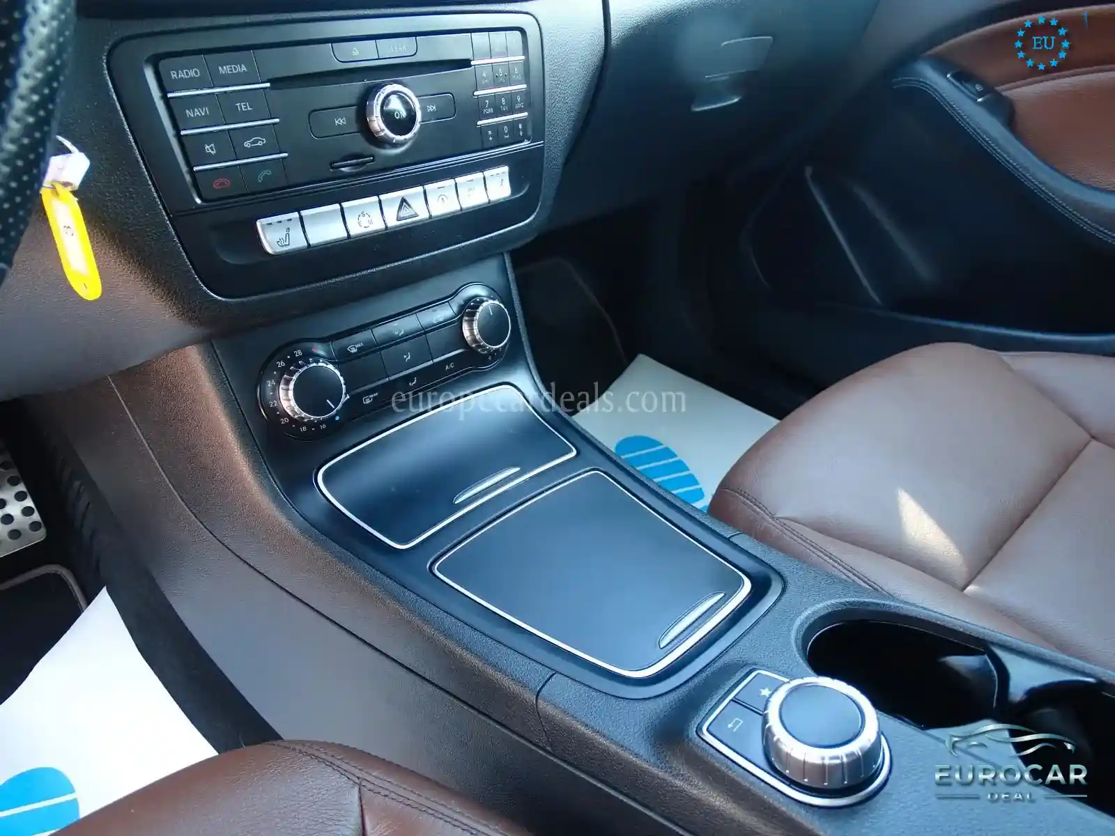 Mercedes-Benz B 220
