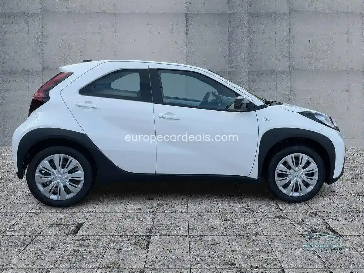 Toyota Aygo (X)