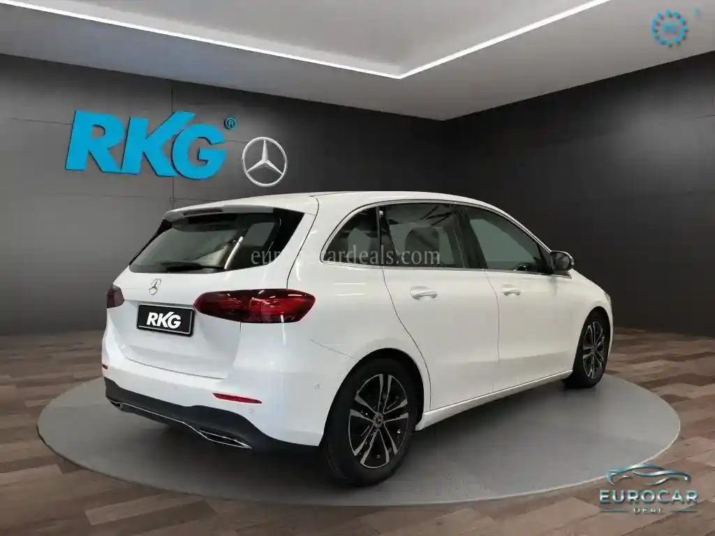 Mercedes-Benz B 200