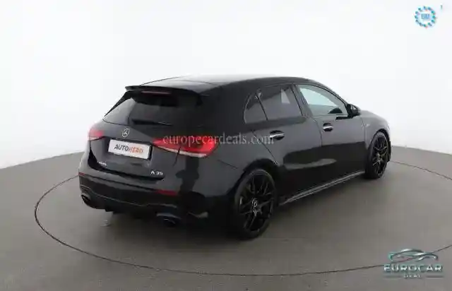 Mercedes-Benz A 35 AMG