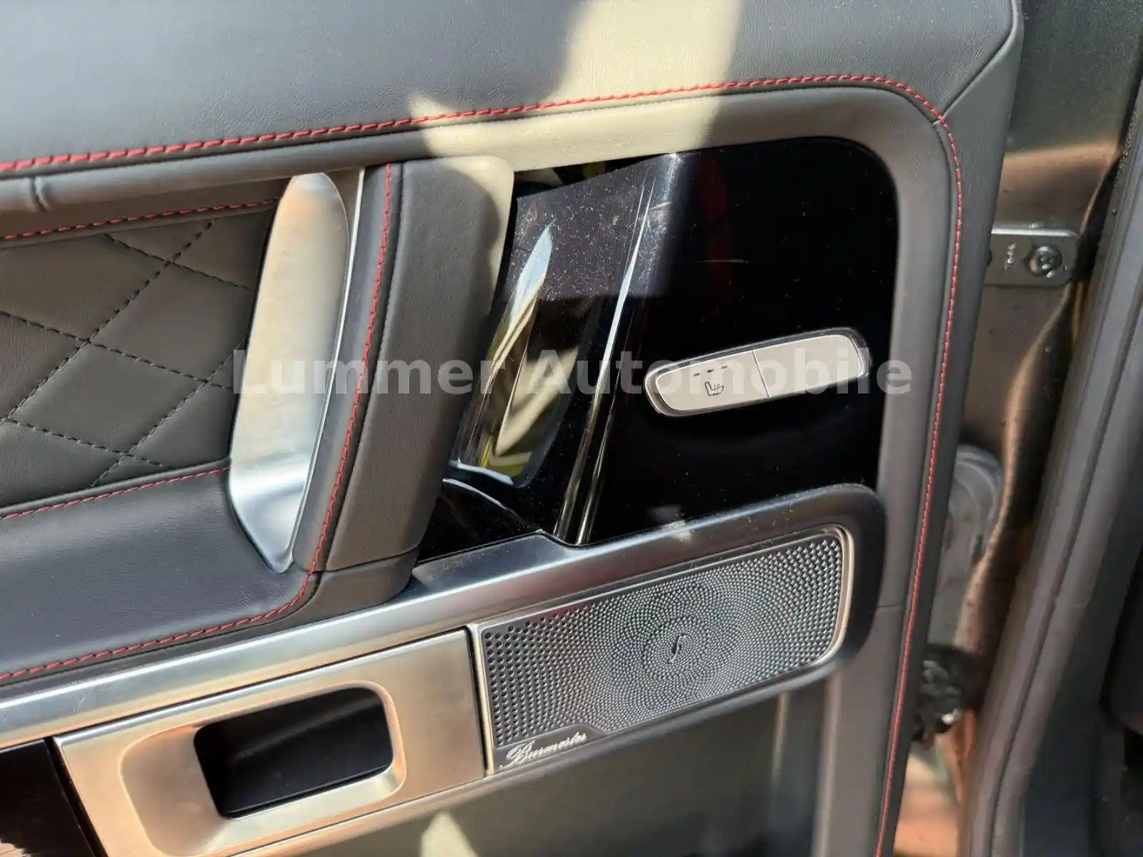 Mercedes-Benz G 500