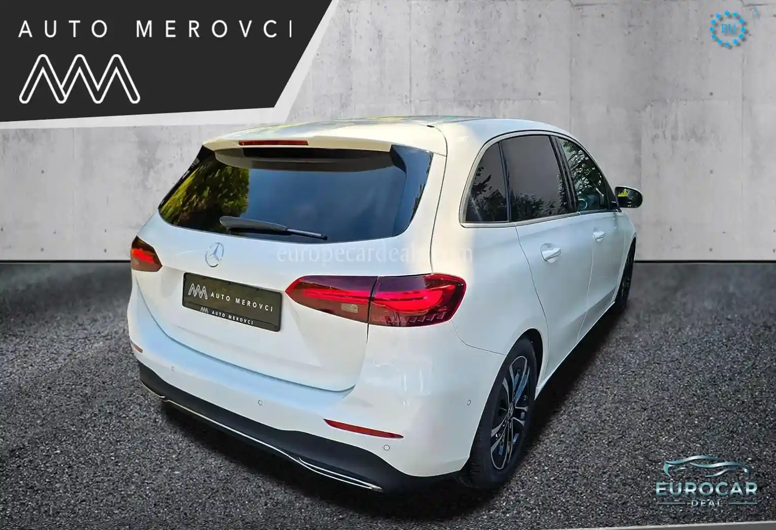 Mercedes-Benz B 180