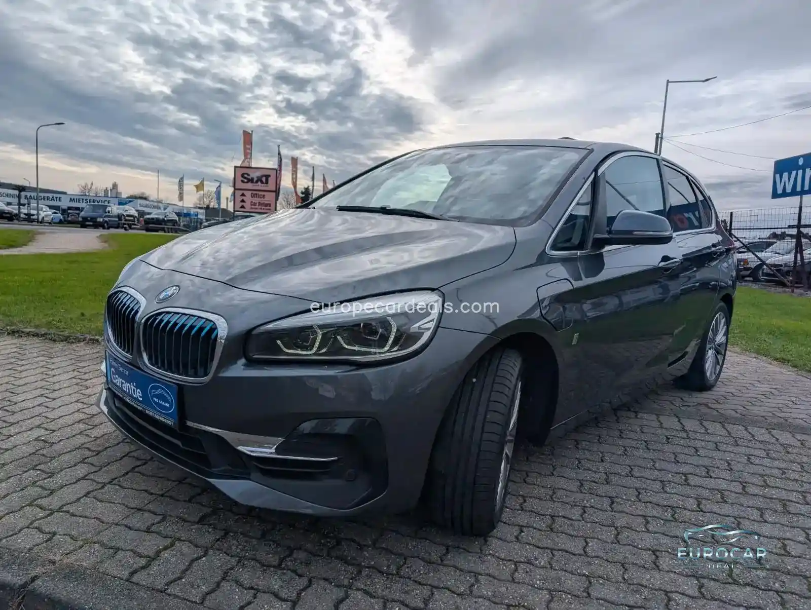 BMW 225