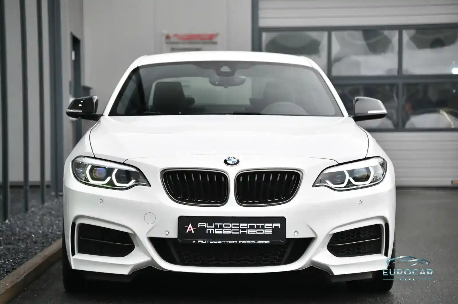 BMW M240i