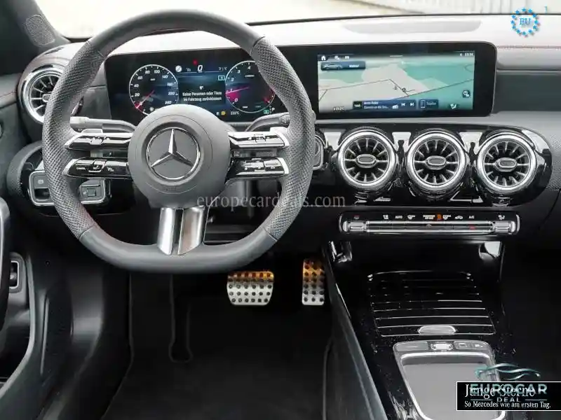 Mercedes-Benz CLA 200