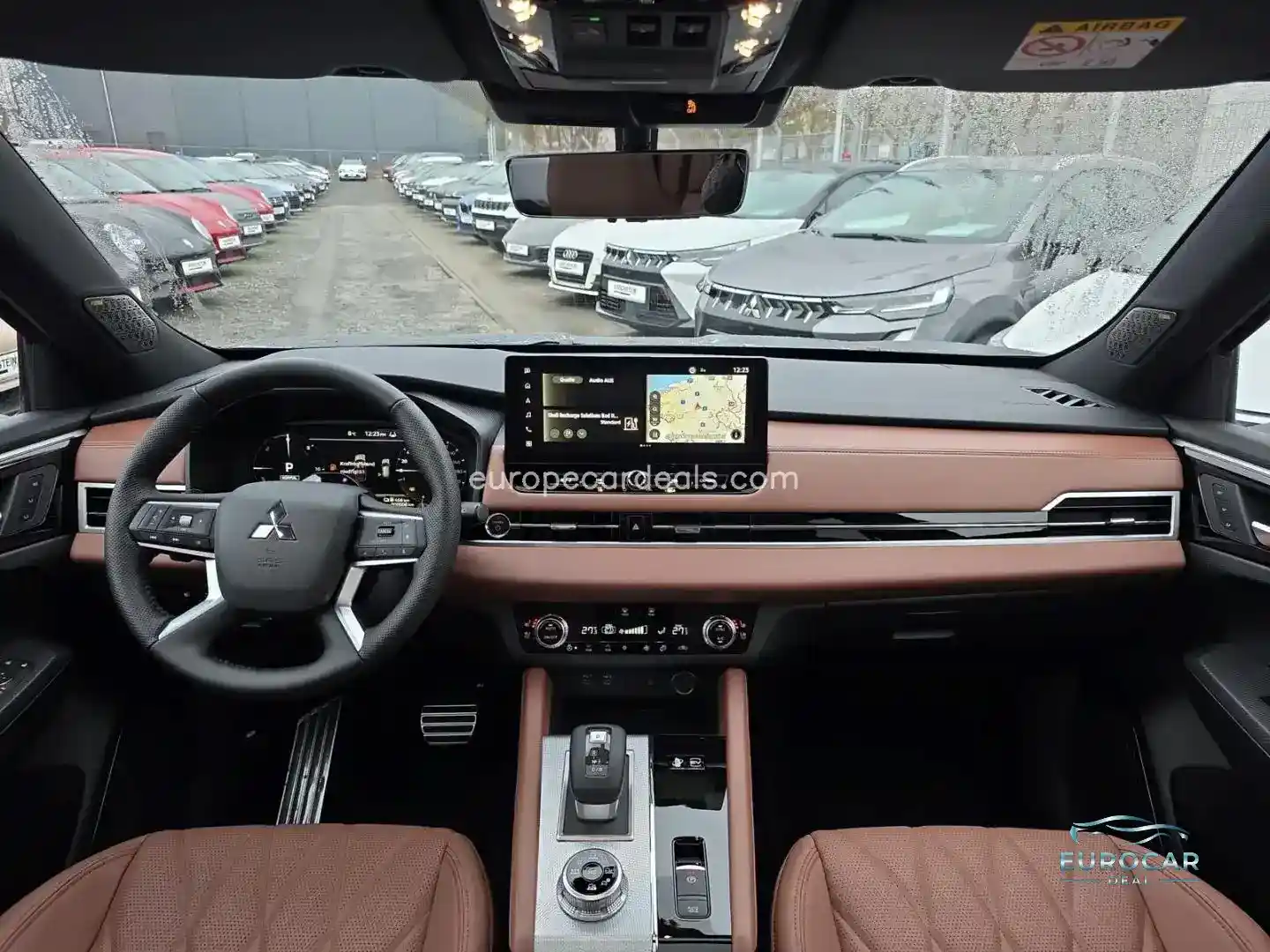 Mitsubishi Plug-in Hybrid Outlander
