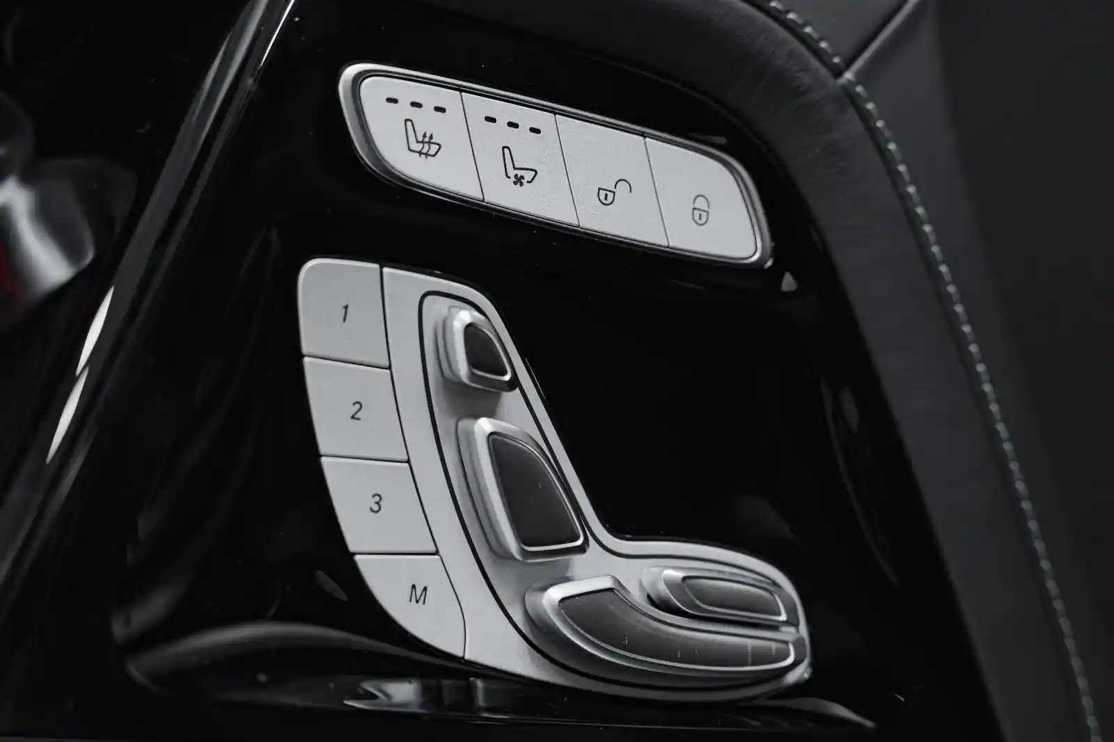 Mercedes-Benz G 450