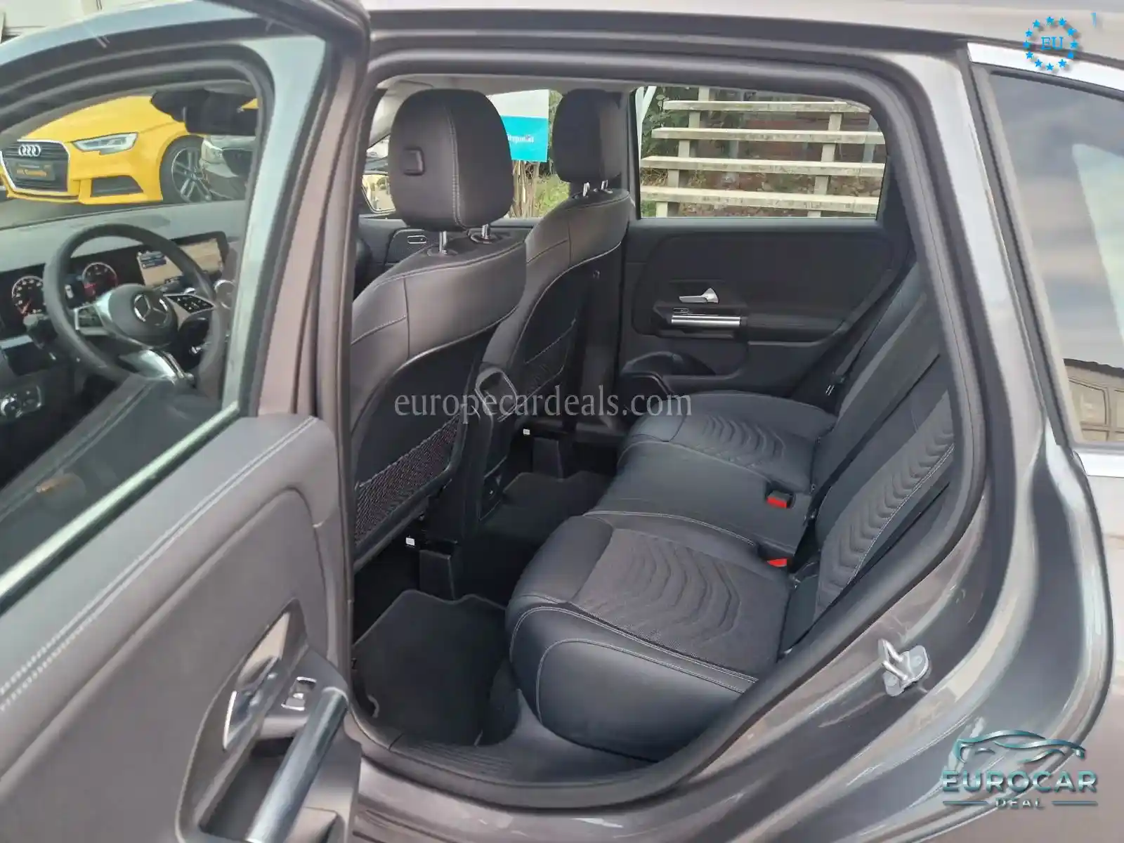 Mercedes-Benz B 220