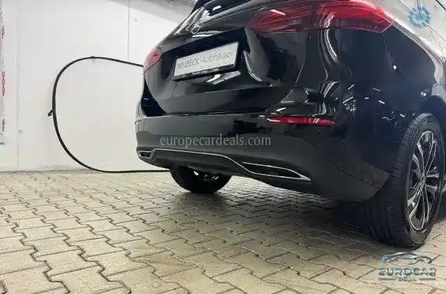 Mercedes-Benz B 250