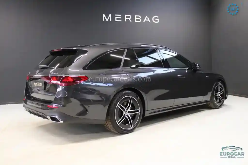 Mercedes-Benz E 300