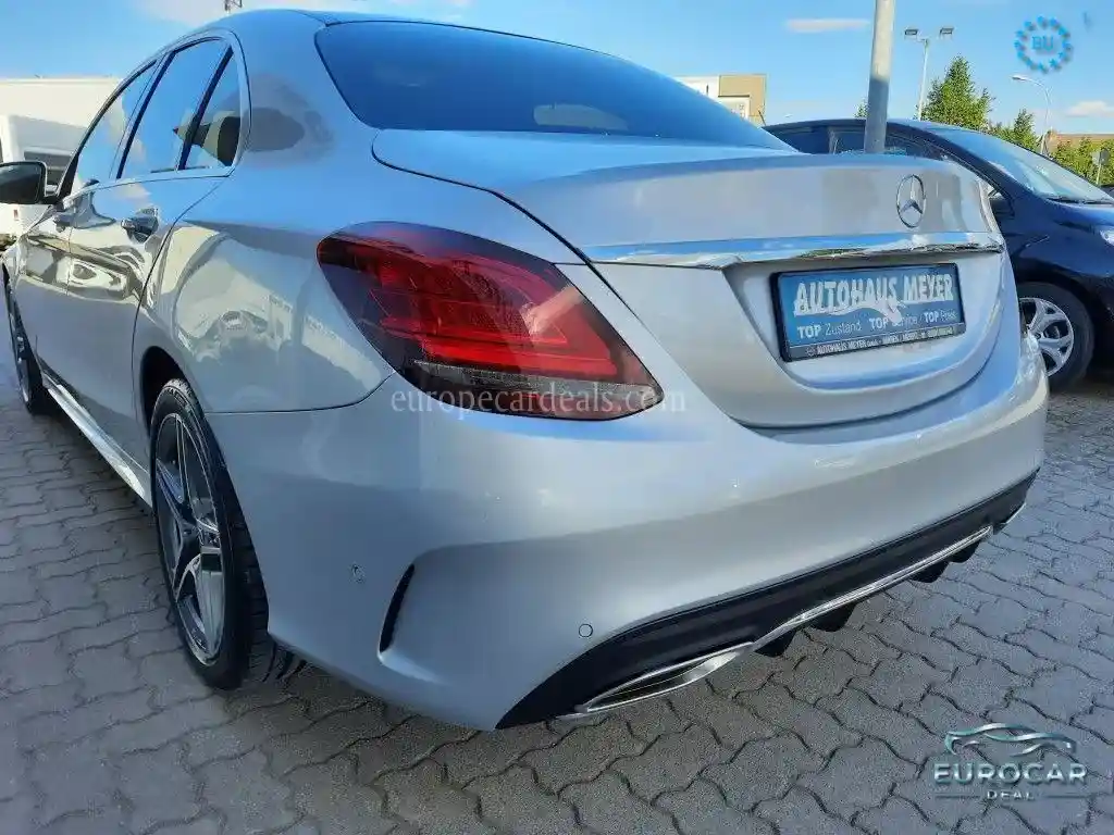 Mercedes-Benz C 400