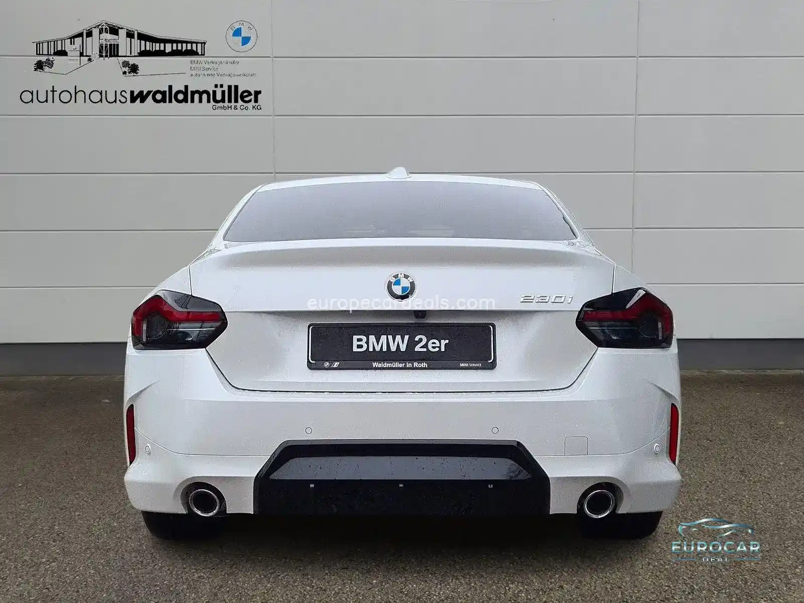 BMW 230