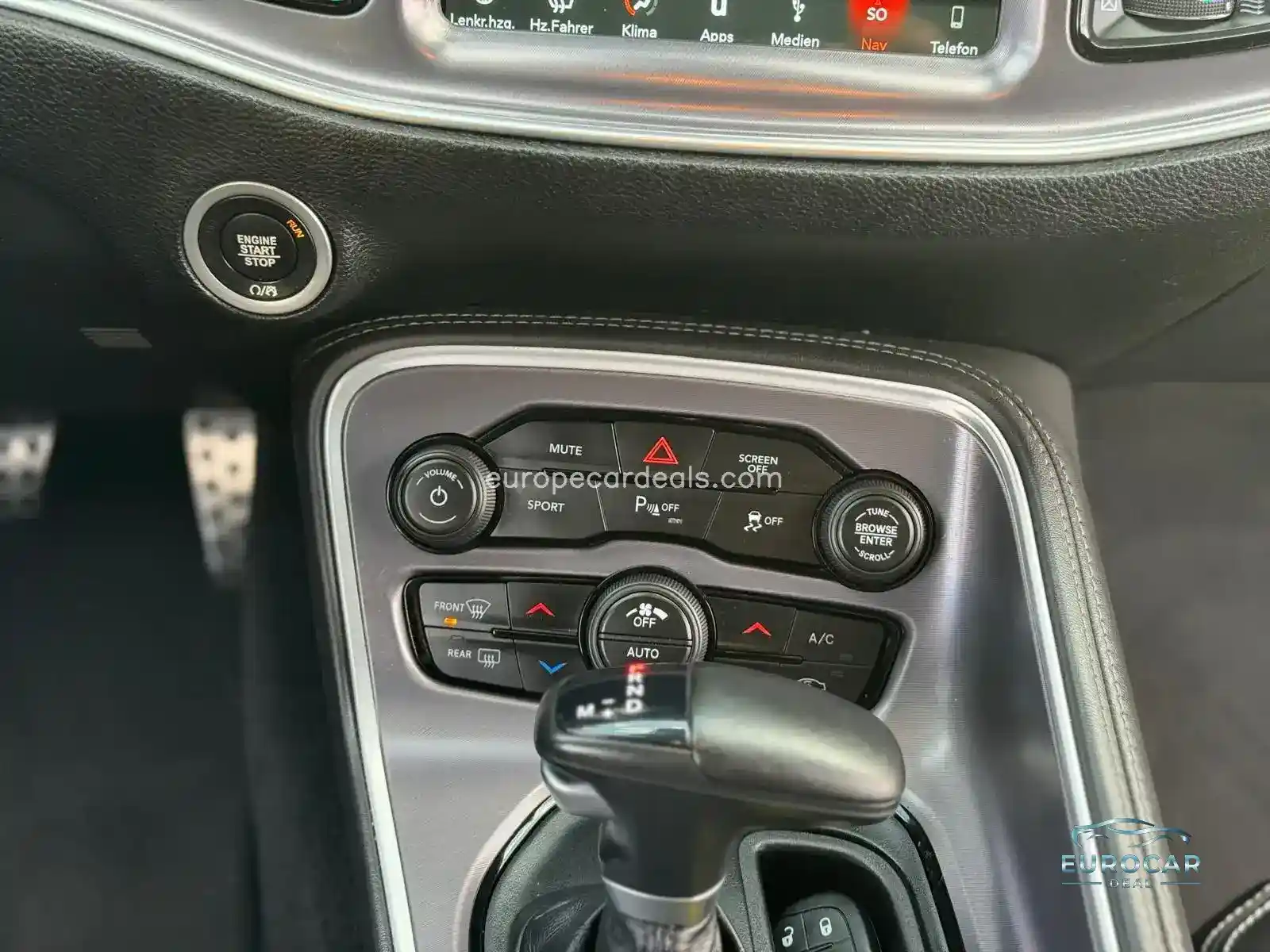Dodge Challenger