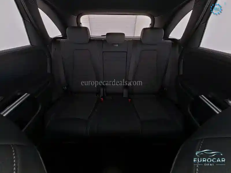 Mercedes-Benz B 220