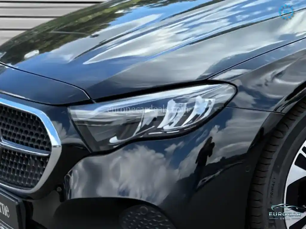 Mercedes-Benz E 220