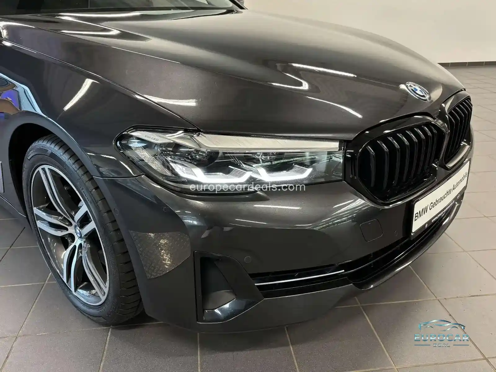 BMW 530