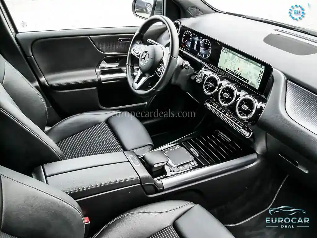 Mercedes-Benz B 220