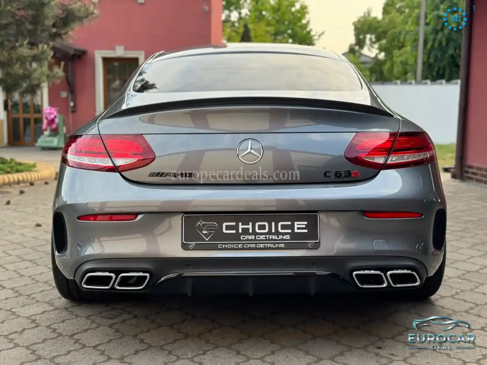 Mercedes-Benz C 63 AMG