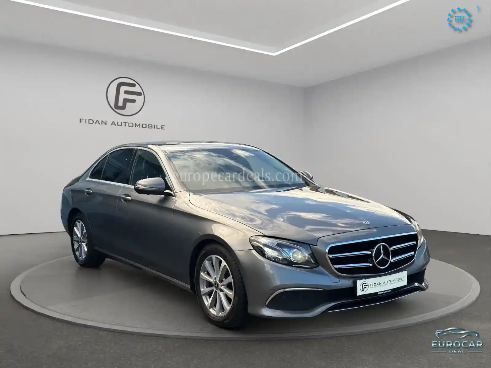 Mercedes-Benz E 200