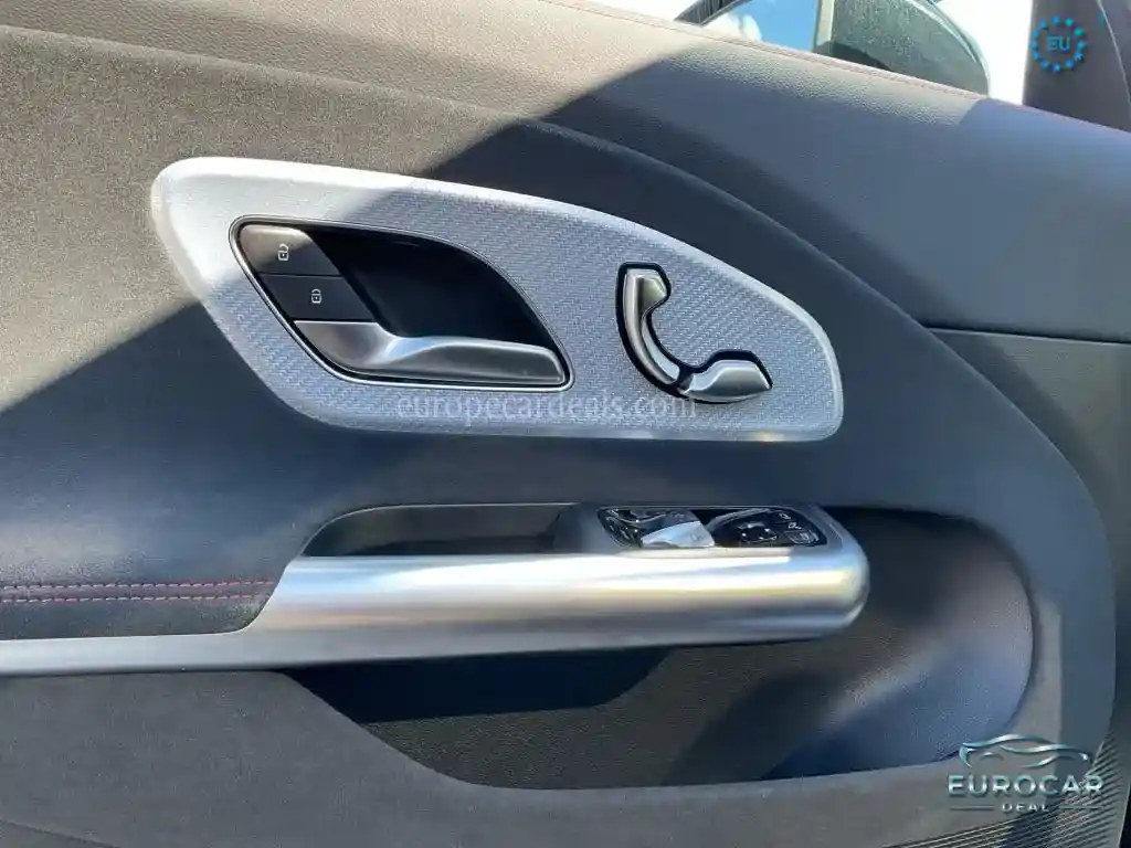 Mercedes-Benz CLA 350