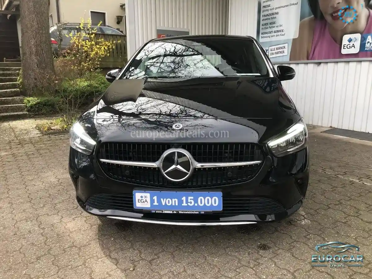 Mercedes-Benz B 200