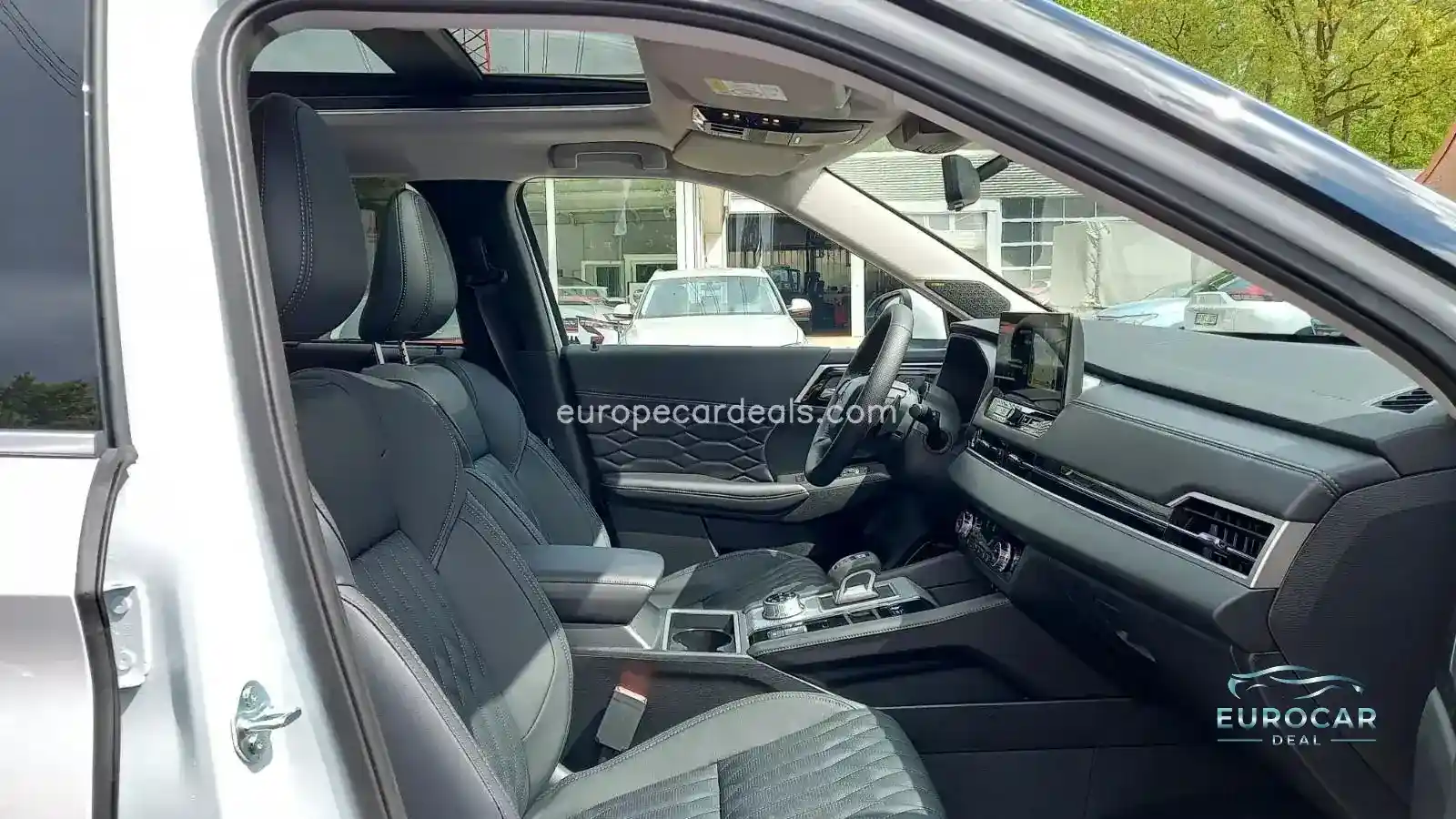 Mitsubishi Plug-in Hybrid Outlander