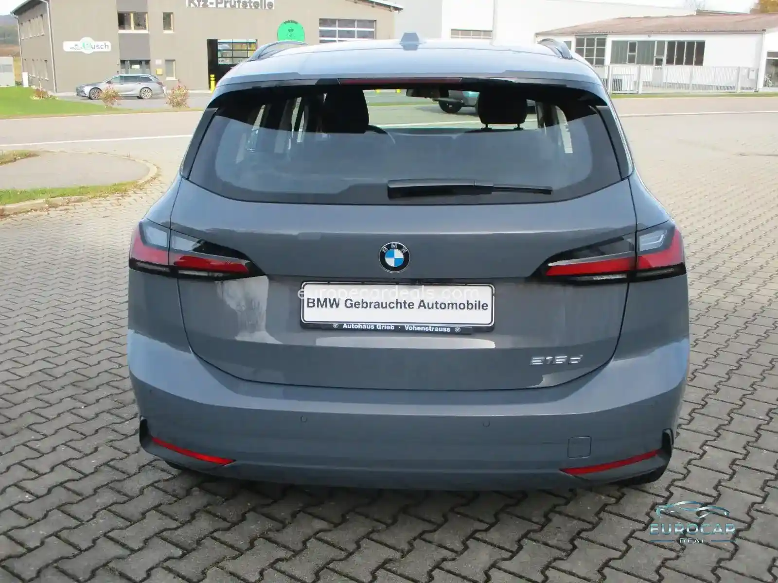 BMW 218