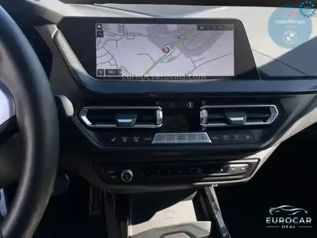 BMW 128
