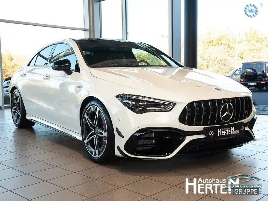 Mercedes-Benz CLA 45 AMG