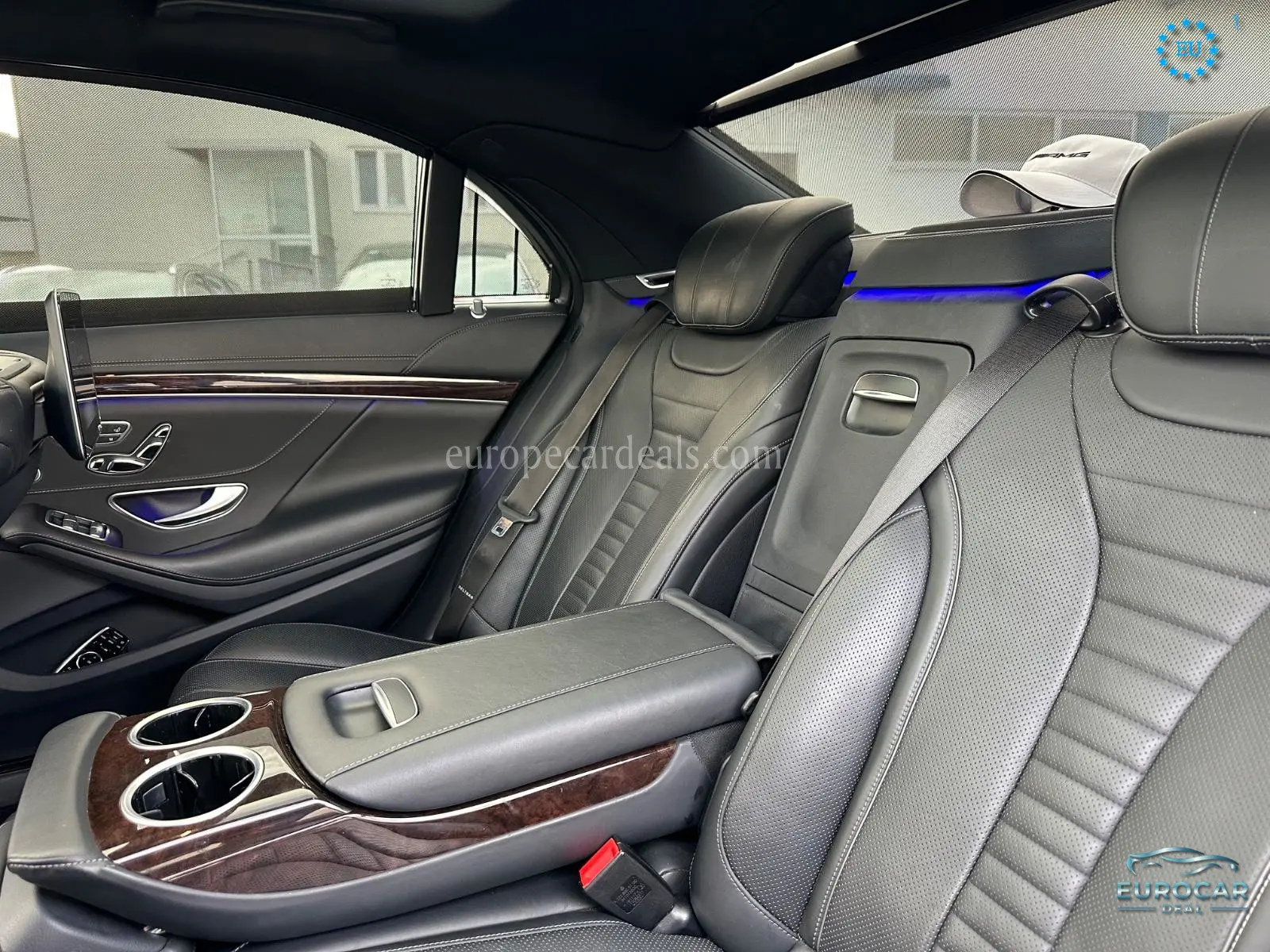 Mercedes-Benz S 560